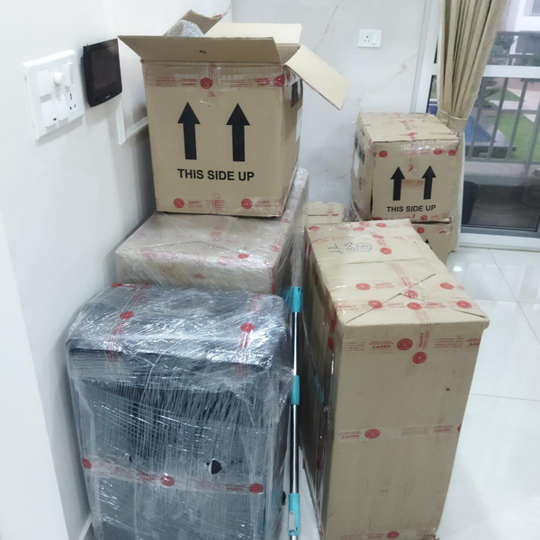 Cover photo of Happy Packers and Movers